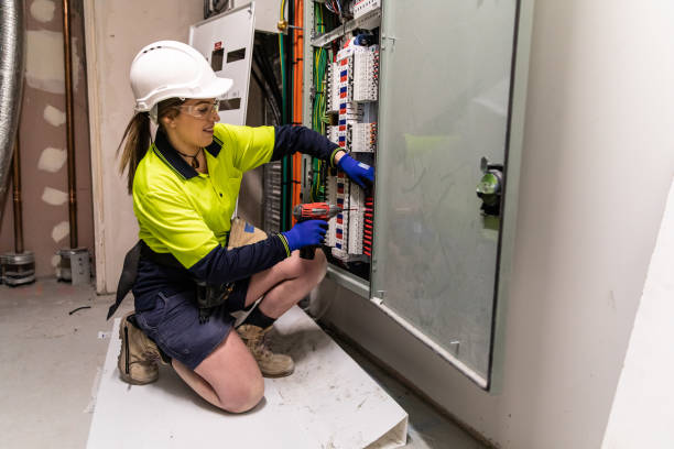 Best Affordable Emergency Electrician  in Reedurban, OH